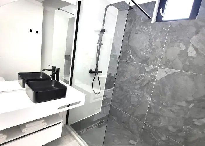 Mamaia Nord Vip شقة